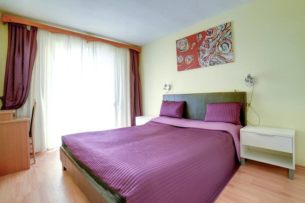 Apartments Tereza 1352 Pula Exterior foto